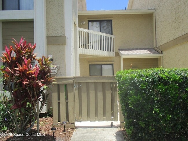 Photo - 1020 Abada Ct NE