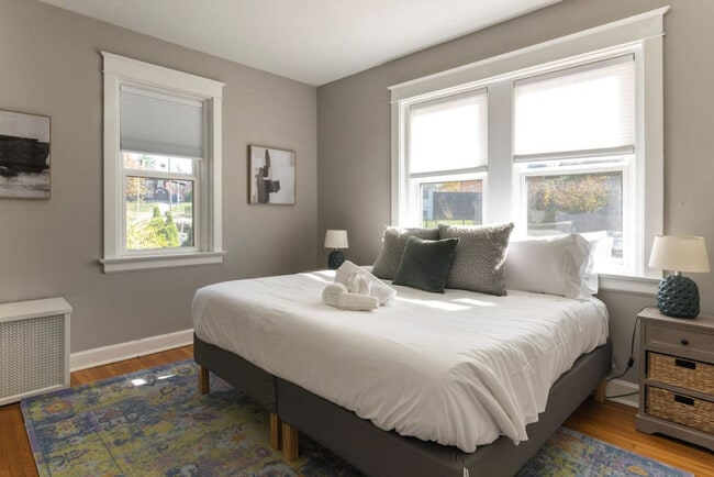 Photo - 2584 Madison Rd Unit SI ID1056072P