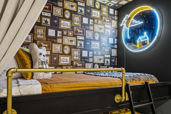 Photo - 245 Hermitage Ave Unit ID1261721P