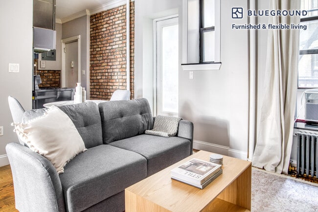 Photo - 20 Prince St Unit FL2-ID905