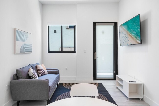 Photo - Otto Apartments