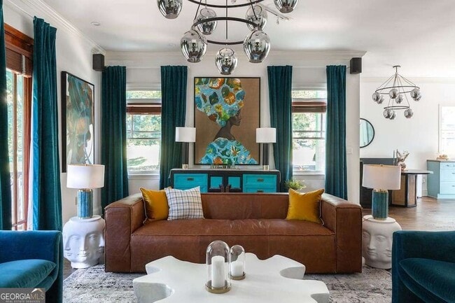 Building Photo - 201 Hurt St NE Unit A