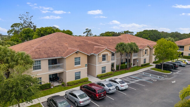 Building Photo - Palm Springs Apartments