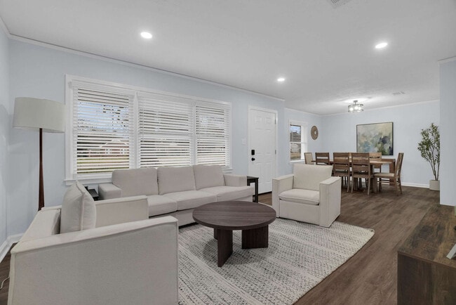 Photo - 610 S Georgetown Dr Unit SI ID1386555P