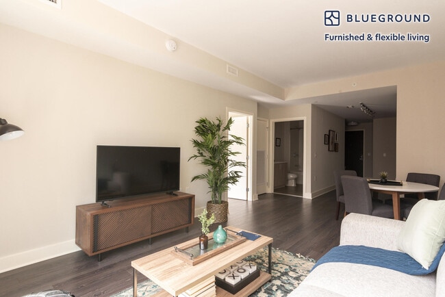 Photo - 4901 Montgomery Ln Unit FL3-ID807