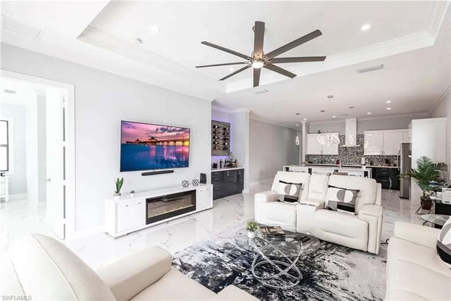 Building Photo - 656 108th Ave N Unit SI ID1504181P