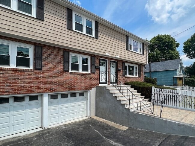 Photo - 22 Chandler St Unit 2