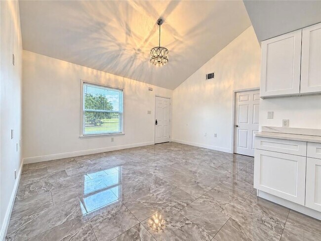 Photo - 1609 W Esplanade Ave