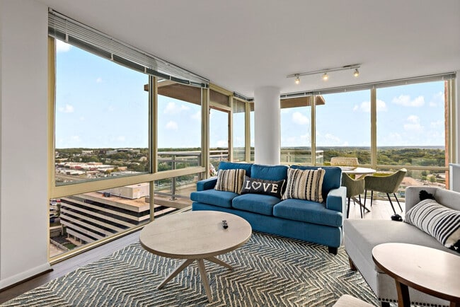 Photo - 8516 Leesburg Pike Unit ID1395434P