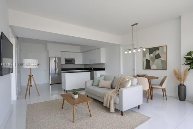 Photo - 92 SW 3rd St Unit 3512