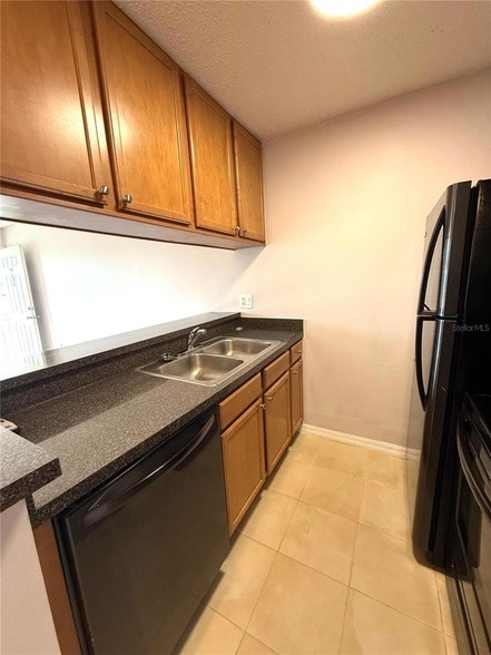 Photo - 308 Lake Parsons Green Unit 206