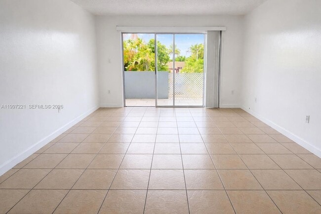 Photo - 1755 W 60th St Unit D212