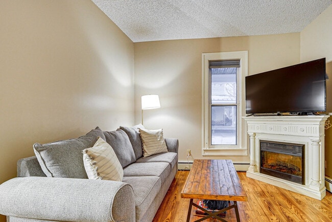 Building Photo - 21 Elizabeth St Unit SI ID1587980P