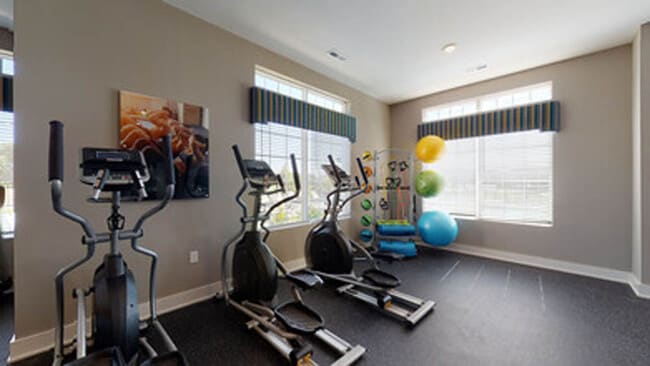 Building Photo - Victoria Manor