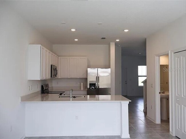 Photo - 2452 Skyline Lp