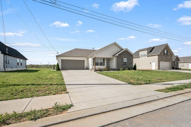 Photo - 107 Meadowbrook