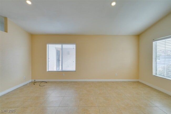 Photo - 744 Gritty Garnet Ave