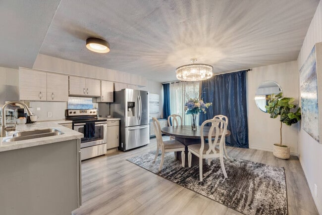 Photo - 6011 Gaston Ave Unit SI ID1571803P