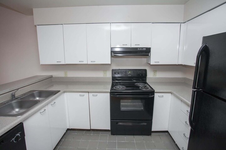 Floor Plan - 2C03LB
