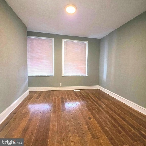 Photo - 5508 Walnut St