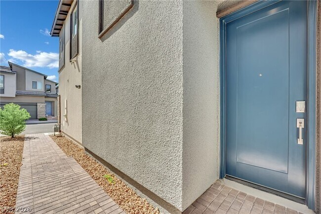 Photo - 9263 Rampa St
