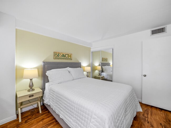 Photo - 2440 Kuhio Avenue-SI ID1564193P Unit SI ID1564193P