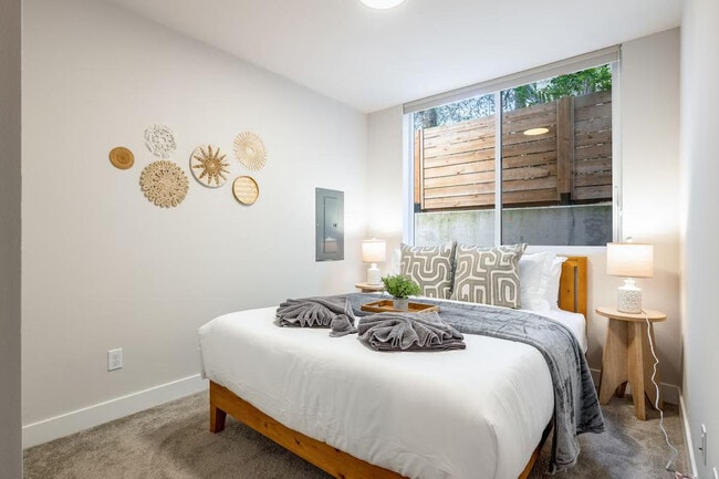 Photo - 1600 Lake Washington Blvd Unit ID1035897P