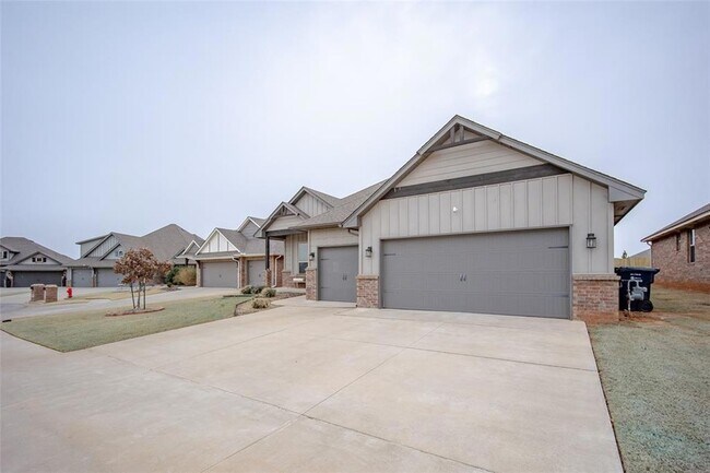 Photo - 18644 Groveton Blvd