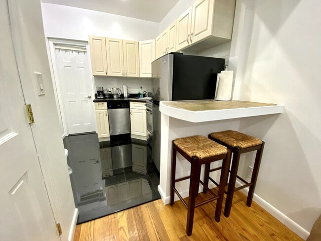 Photo - 310 E 103rd St Unit ID1032007P