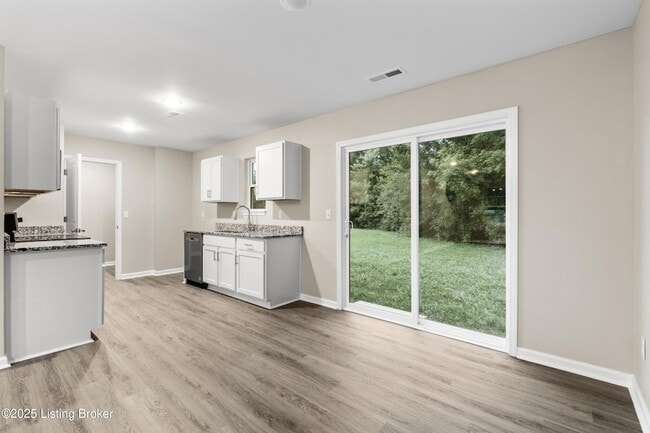 Photo - 3204 Maldon Ct