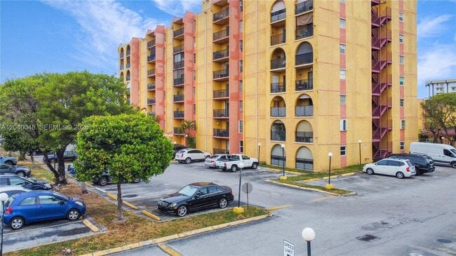 Photo - 4717 NW 7th St Unit 60410