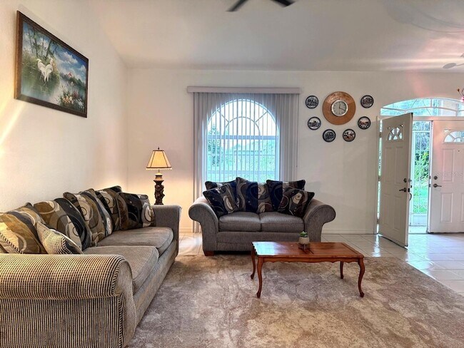 Photo - 219 Venetia Ave