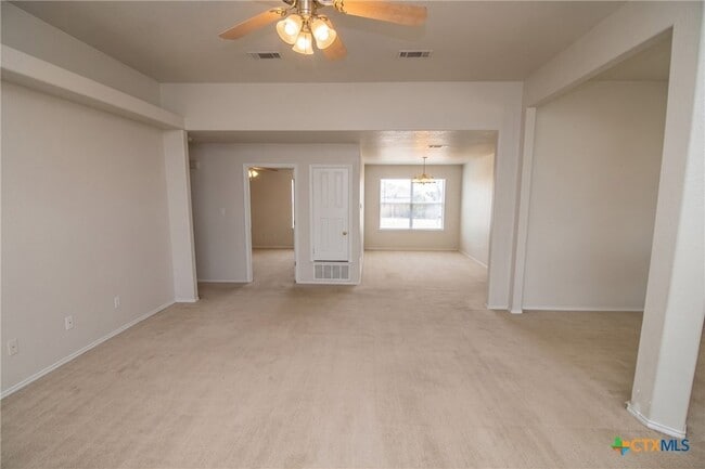 Photo - 1906 Flagstaff Dr