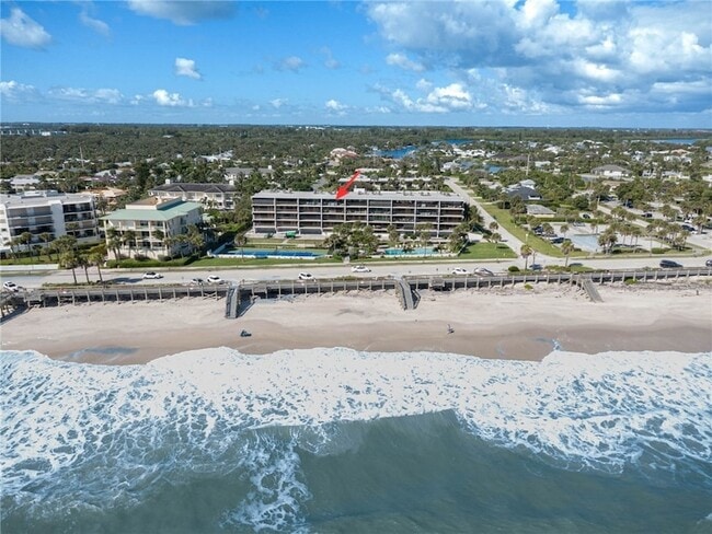 Building Photo - 4141 Ocean Dr Unit 504