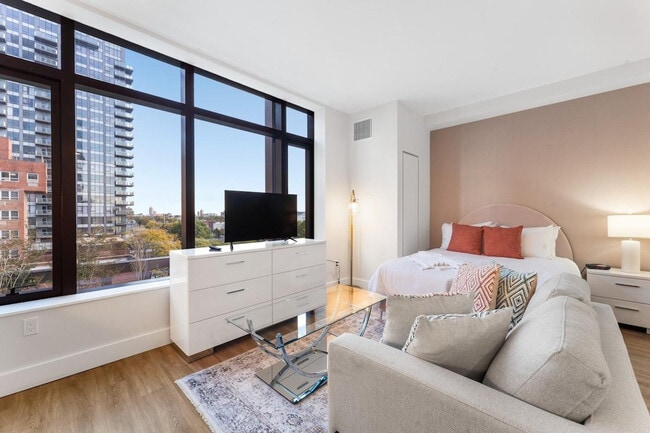 Building Photo - 2266 Cropsey Ave Unit ID1056673P