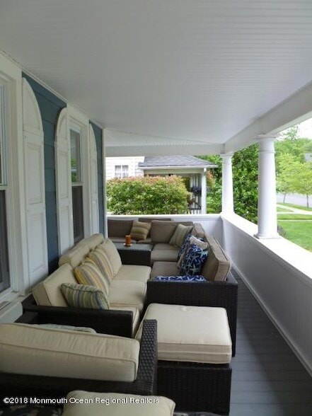 Building Photo - 422 Worthington Ave