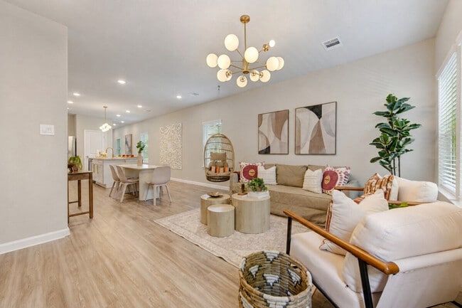 Photo - 16607 Aurora St Unit SI ID1607405P