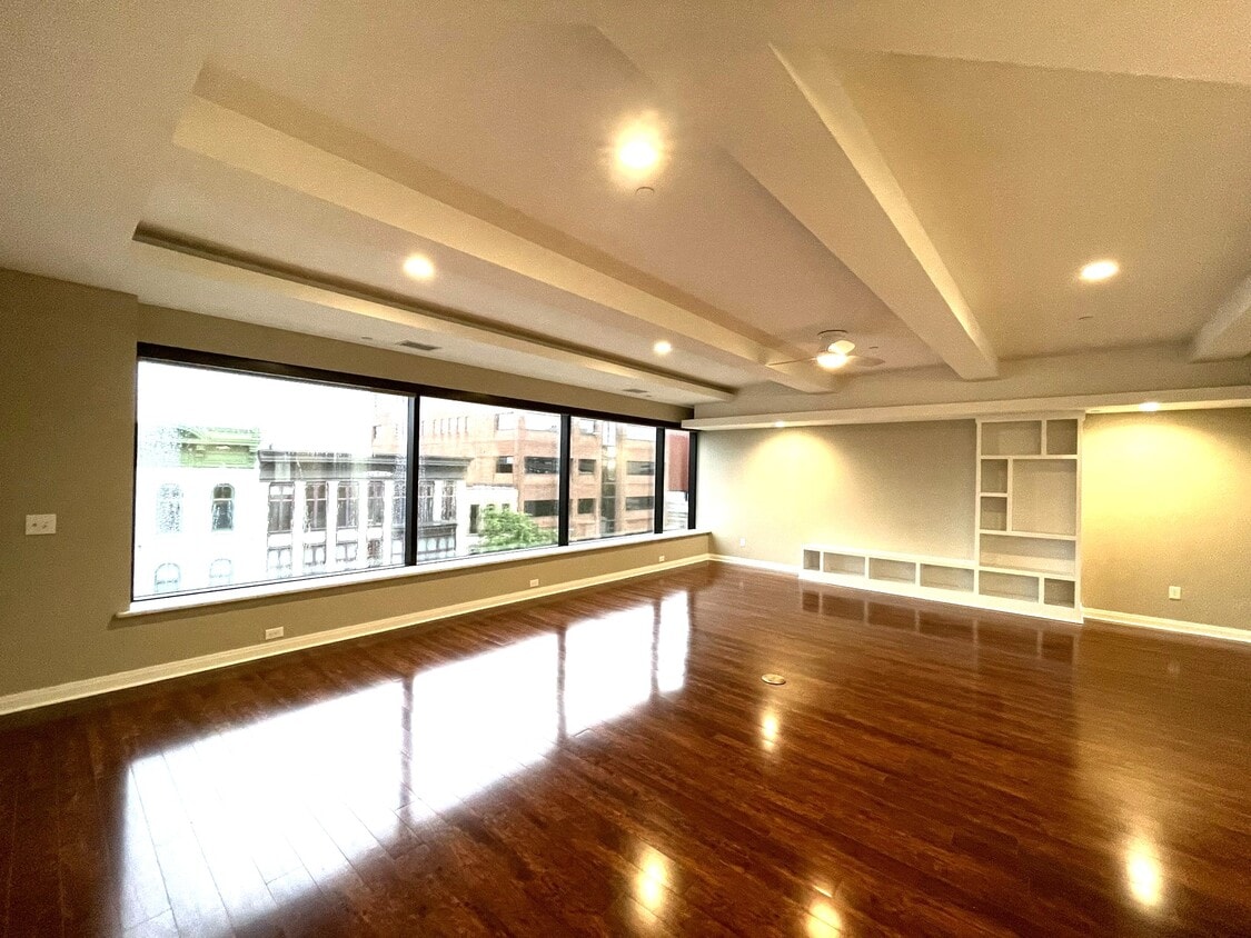 Floor Plan - 1 BED, 1 BATH DELUXE