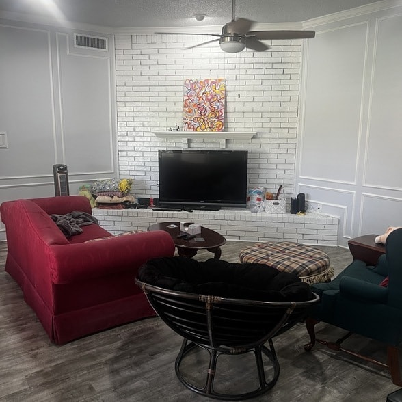 Photo - 2029 Springwood Pl Unit A