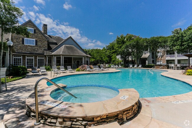 Photo - Knox at Shadowlake