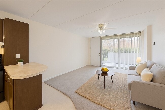 Photo - 200 Swanton St Unit T28