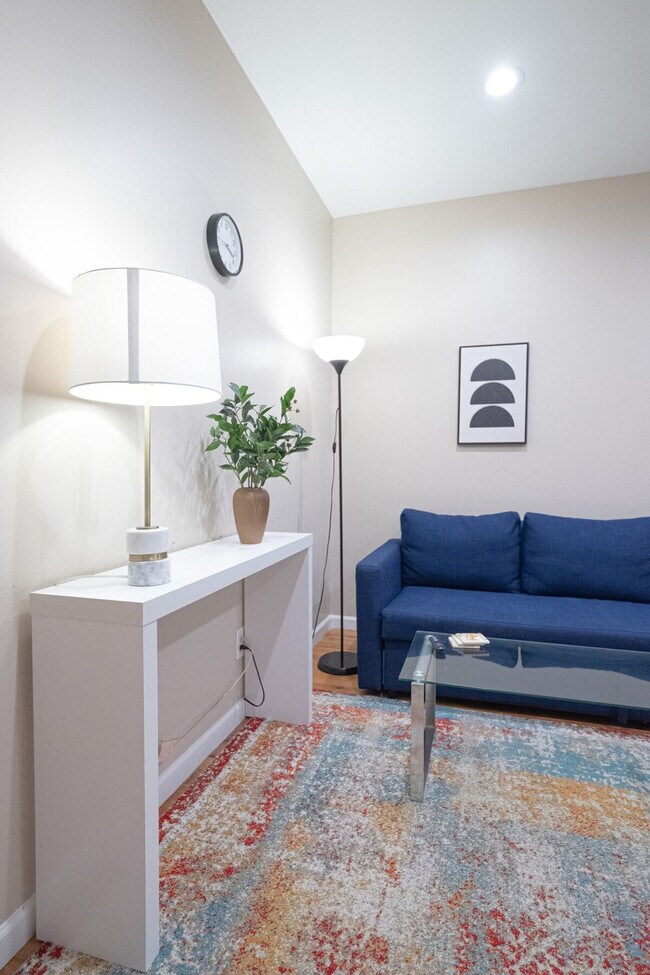 Photo - 230 W 113th St Unit SI FL5-ID1032019P