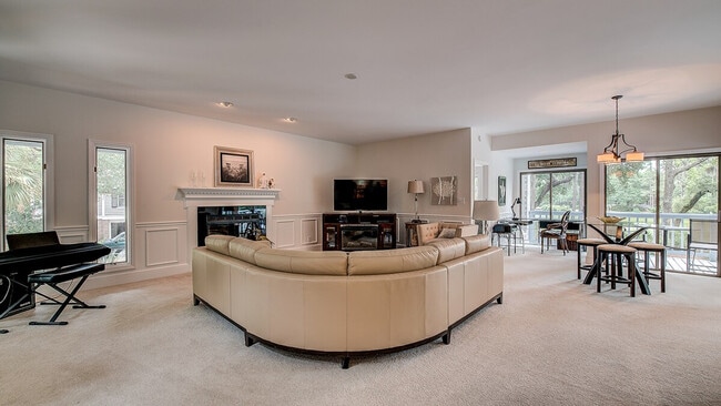 Building Photo - 1332 Wallace Pate Dr Unit ID1253404P