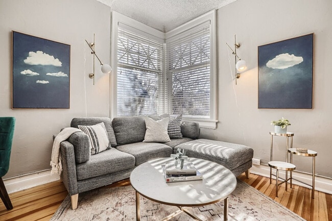 Building Photo - 1660 N Gaylord St Unit ID1026278P