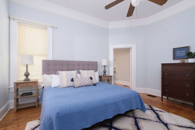 Photo - 240 SW 3rd St Unit ID1359104P