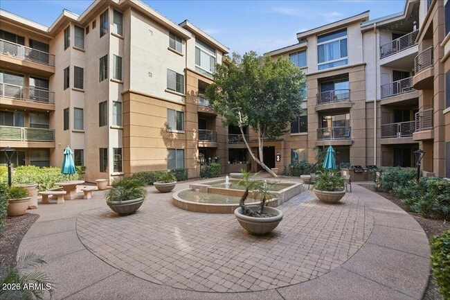 Photo - 1701 E Colter St Unit 333