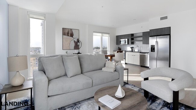 Photo - 707 S Farmer Ave Unit 6031