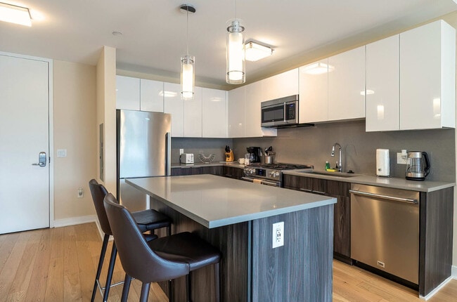 Photo - 355 Atlantic St Unit SI FL7-ID1050375P