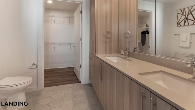 Photo - 5201 Leesburg Pike Unit 234