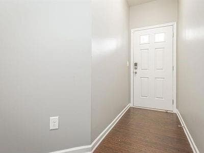 Photo - 145 Townview Dr